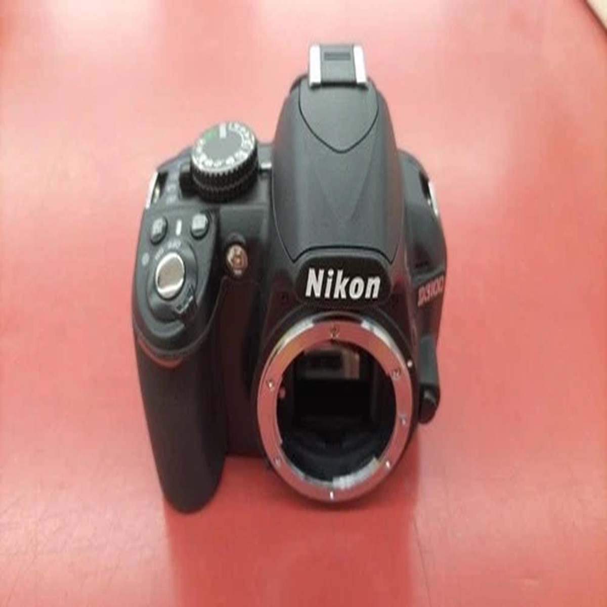 NIKON D3100 Digital DSLR Camera